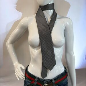 NWOT Ted Baker Black & White Dot Silk Tie